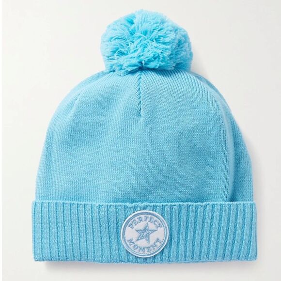 Perfect Moment Patch II Pompom Beanie Hat New - Picture 2 of 5